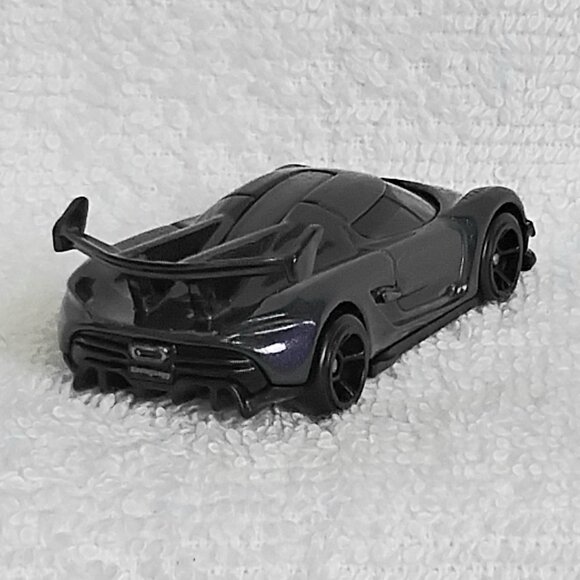 3/$24 Mint 2020 2020 Koenigsegg Jesko Hot Wheel GHB39!! - Picture 2 of 3
